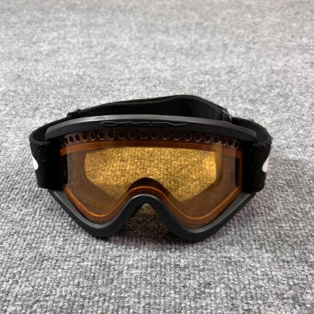 Oakley Ski Goggles Mens One Size Black Amber Lens Adjustable Strap Ski Snow